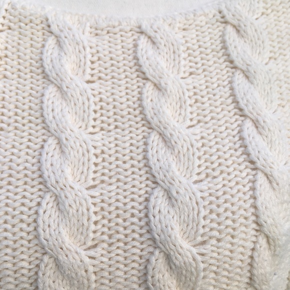 Vintage Cream Cable Knit Sweater Sz Medium - Picture 2 of 6